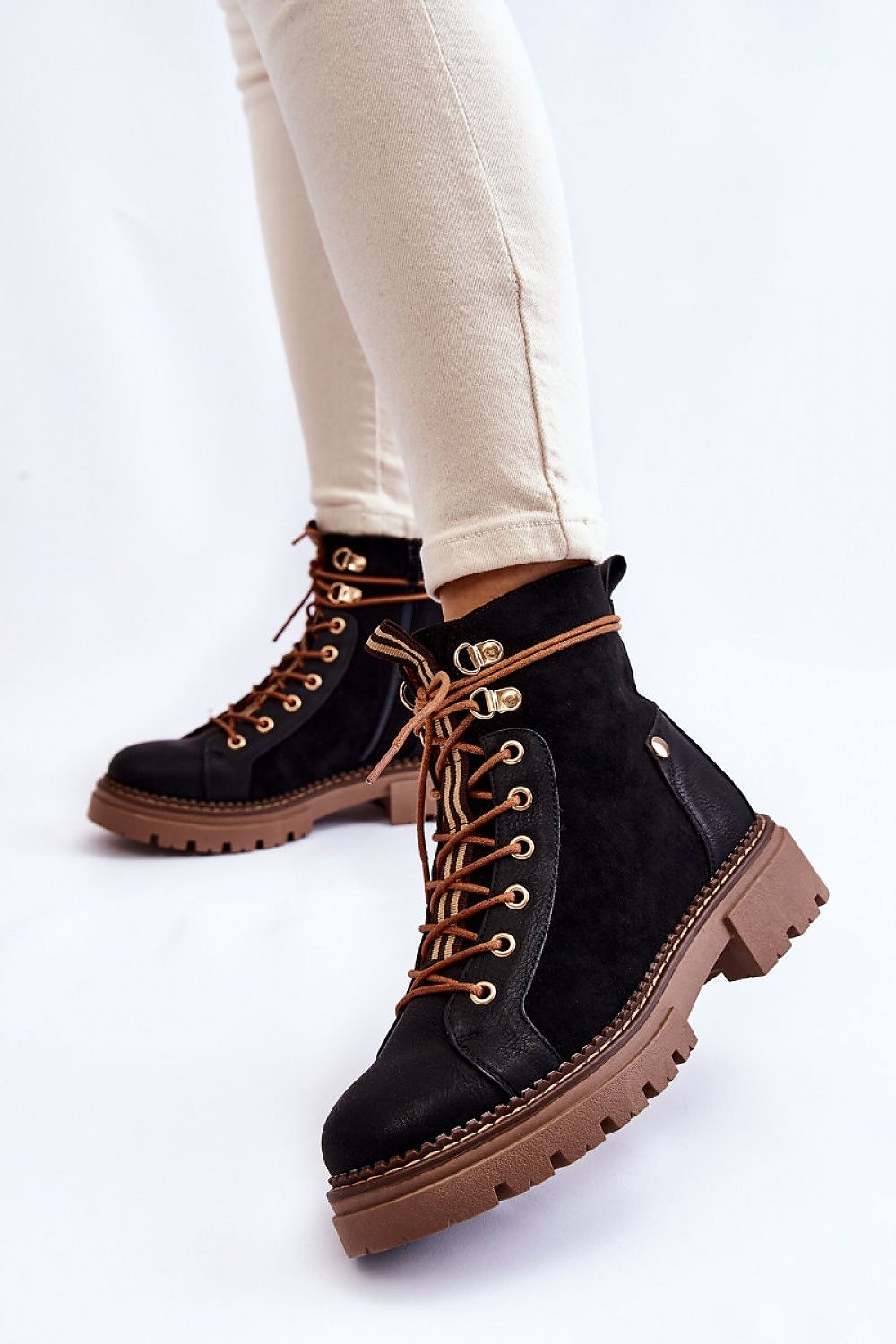  Laarsjes model 174145 Step in style 