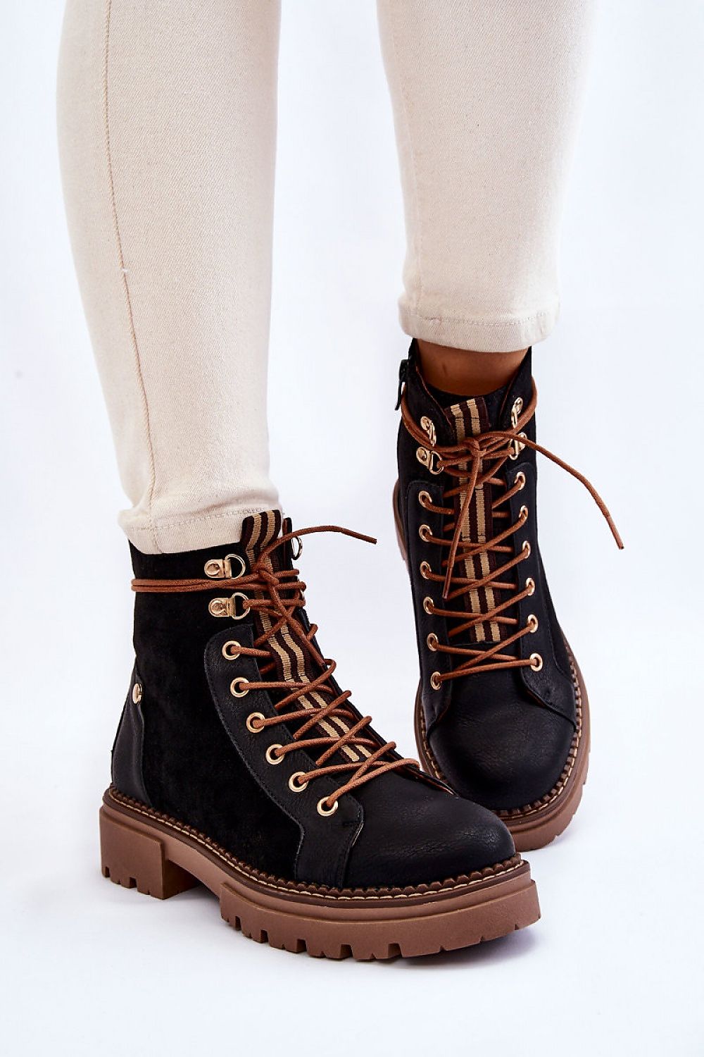  Laarsjes model 174145 Step in style 