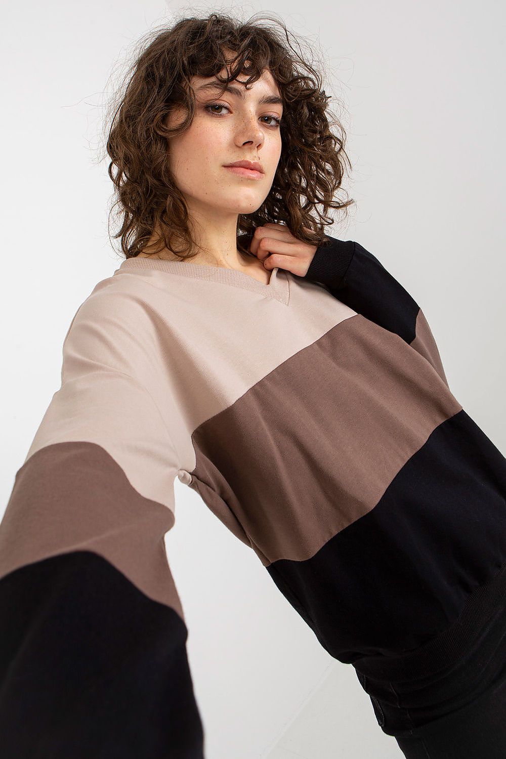  blouse model 174715 Rue Paris 