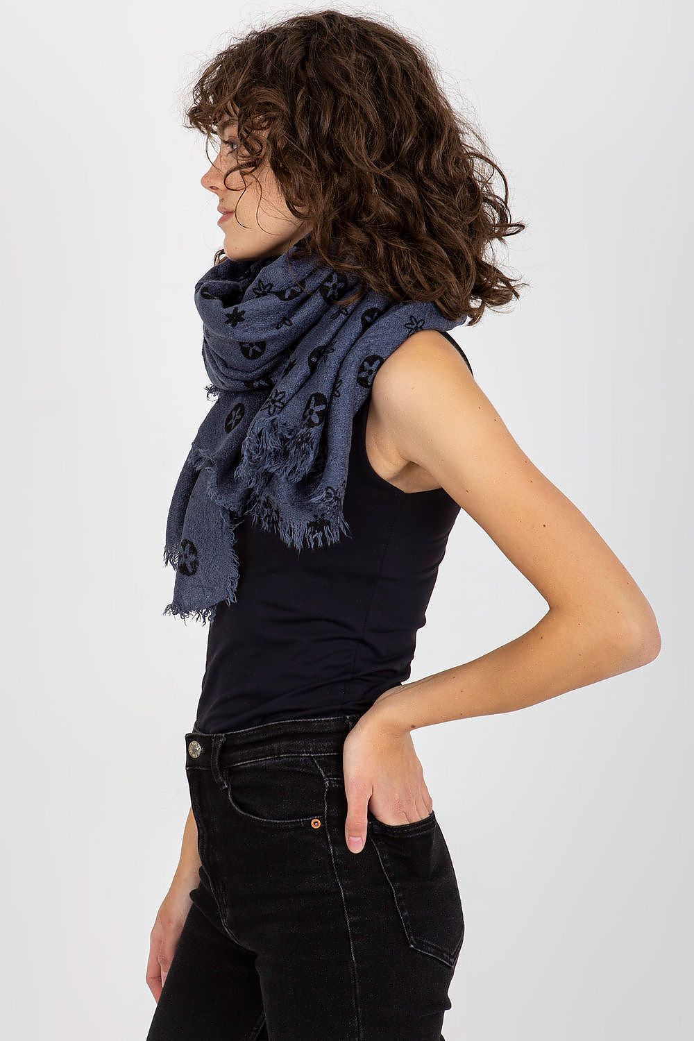  sjaal model 174863 AT 