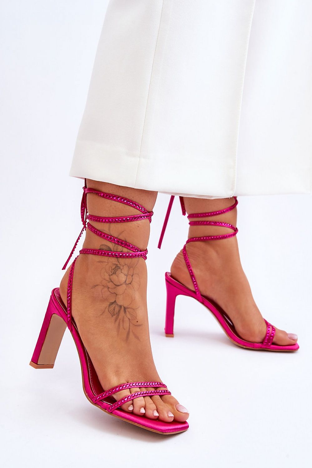  Gebonden sandelen model 179621 Step in style 