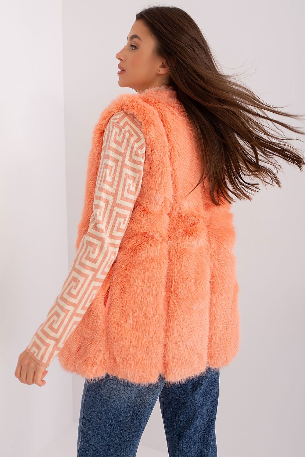  vest model 186701 AT 